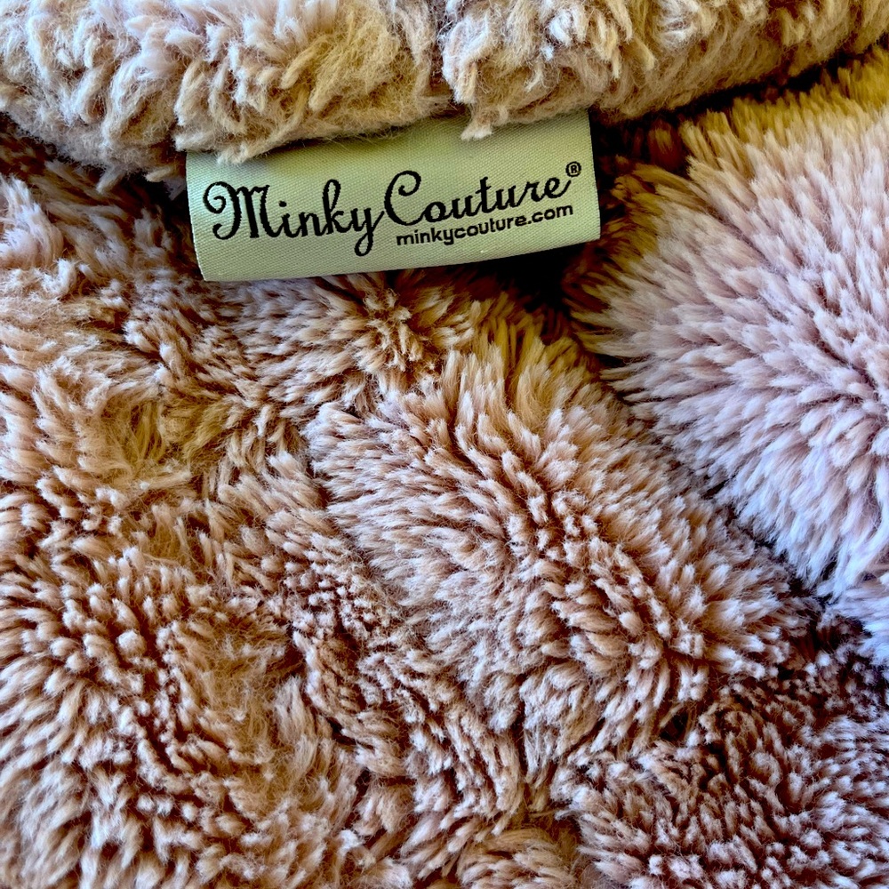 MINKY couture - pink super duper soft blanket. Twin ( blanket ) size